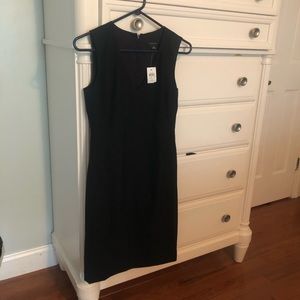 Ann Taylor stretch all season sleeveless dress